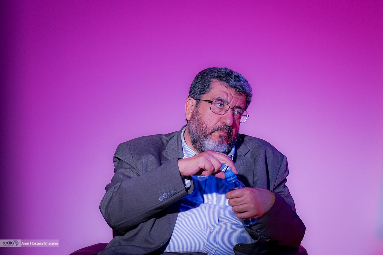 ببینید | ایزدی: اروپاییها مذاکره مستقیم ایران و آمریکا را میخواهند ببینید | ایزدی: اروپاییها مذاکره مستقیم ایران و آمریکا را میخواهند