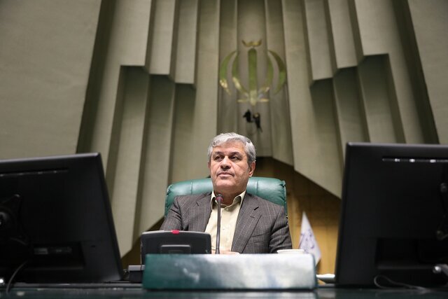 ببینید | رئیس کمیسیون تلفیق لایحه بودجه ۱۴۰۵: در موارد معیشتی مانند کالابرگ و حقوق ابهامات بسیار جدی در لایحه دولت وجود دارد ببینید | رئیس کمیسیون تلفیق لایحه بودجه ۱۴۰۵: در موارد معیشتی مانند کالابرگ و حقوق ابهامات بسیار جدی در لایحه دولت وجود دارد