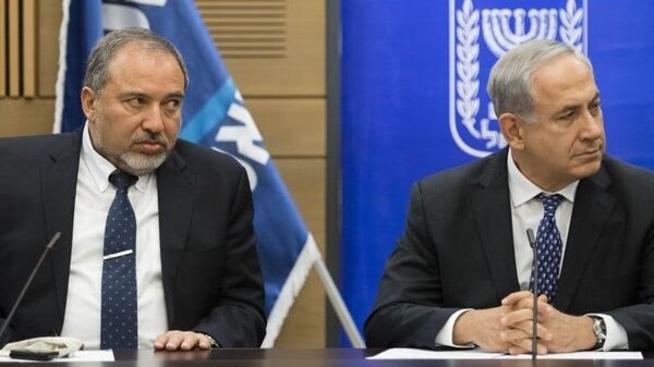 لیبرمن: نتانیاهو از نظامیان دزدی کرده و به حریدیها میبخشد لیبرمن: نتانیاهو از نظامیان دزدی کرده و به حریدیها میبخشد