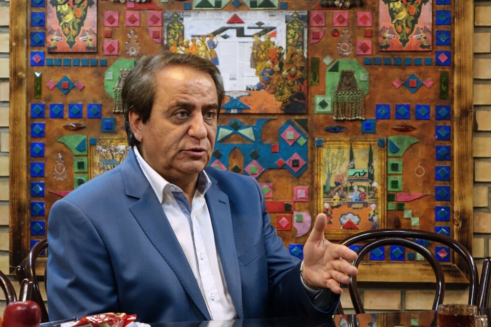 ریزش شدید قیمت جهانی طلا بازار ایران را در شوک فرو برد/ رفتار معامله‌گران تغییر کرد