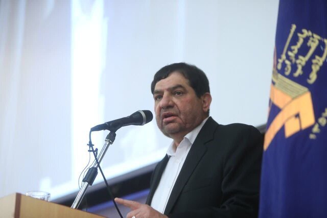 واکنش توئیتری مخبر به تهدید ترامپ؛ حرف جدیدی نزد/ آنها از ۱۳۳۲ بدنبال ناآرامی در ایران هستند/ مردم در بزنگاه ها آگاهانه رفتار می‌کنند