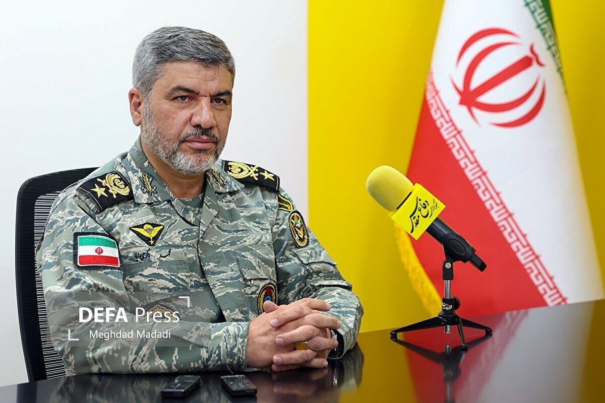 هشدار سخنگوی ارتش به آمریکا: توانمندیهای ایران هنوز رونمایی نشده است / منتظر شگفتانه باشید هشدار سخنگوی ارتش به آمریکا: توانمندیهای ایران هنوز رونمایی نشده است / منتظر شگفتانه باشید