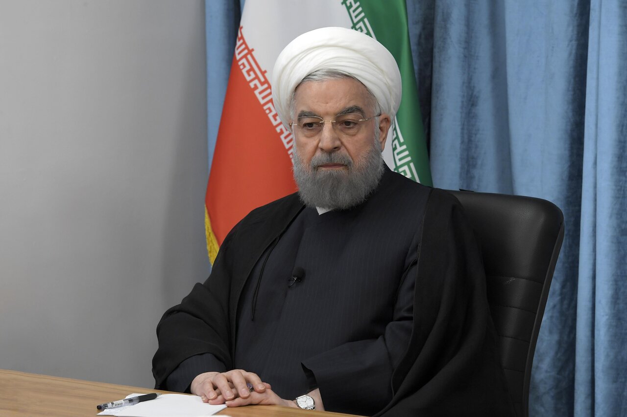 فحاشی بیسابقه علیه حسن روحانی در تجمع شبانه/ رئیس جمهور پیشین کشور تهدید میشود! فحاشی بیسابقه علیه حسن روحانی در تجمع شبانه/ رئیس جمهور پیشین کشور تهدید میشود!